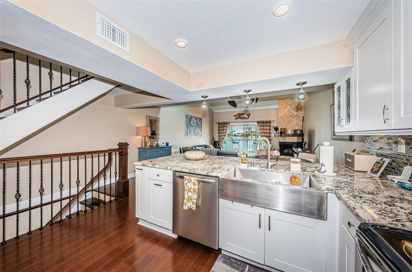 2515 BAY BLVD #A, INDIAN ROCKS BEACH, FL, 33785