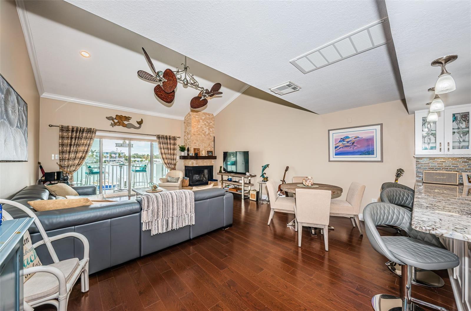 2515 BAY BLVD #A, INDIAN ROCKS BEACH, FL, 33785