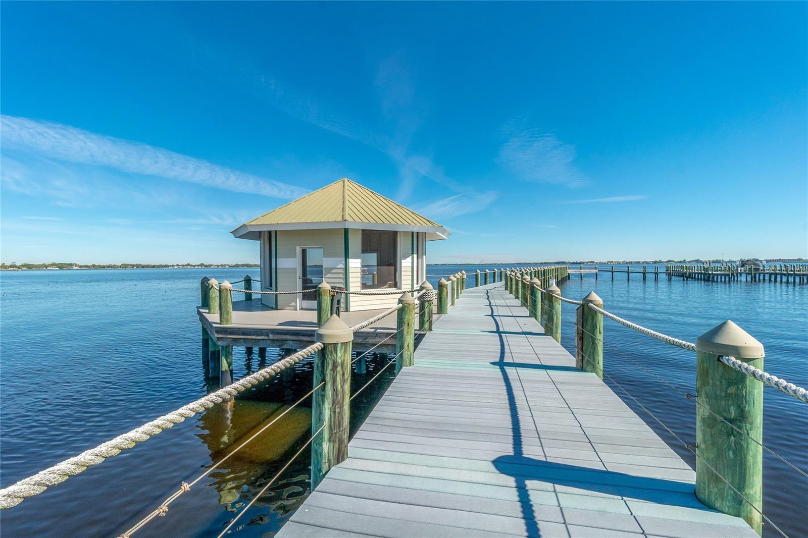 18584 ALPHONSE CIR, PORT CHARLOTTE, FL, 33948