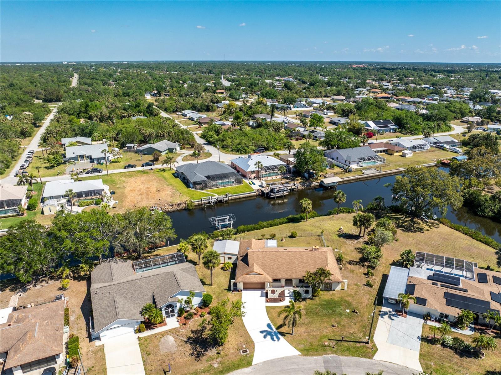 18584 ALPHONSE CIR, PORT CHARLOTTE, FL, 33948