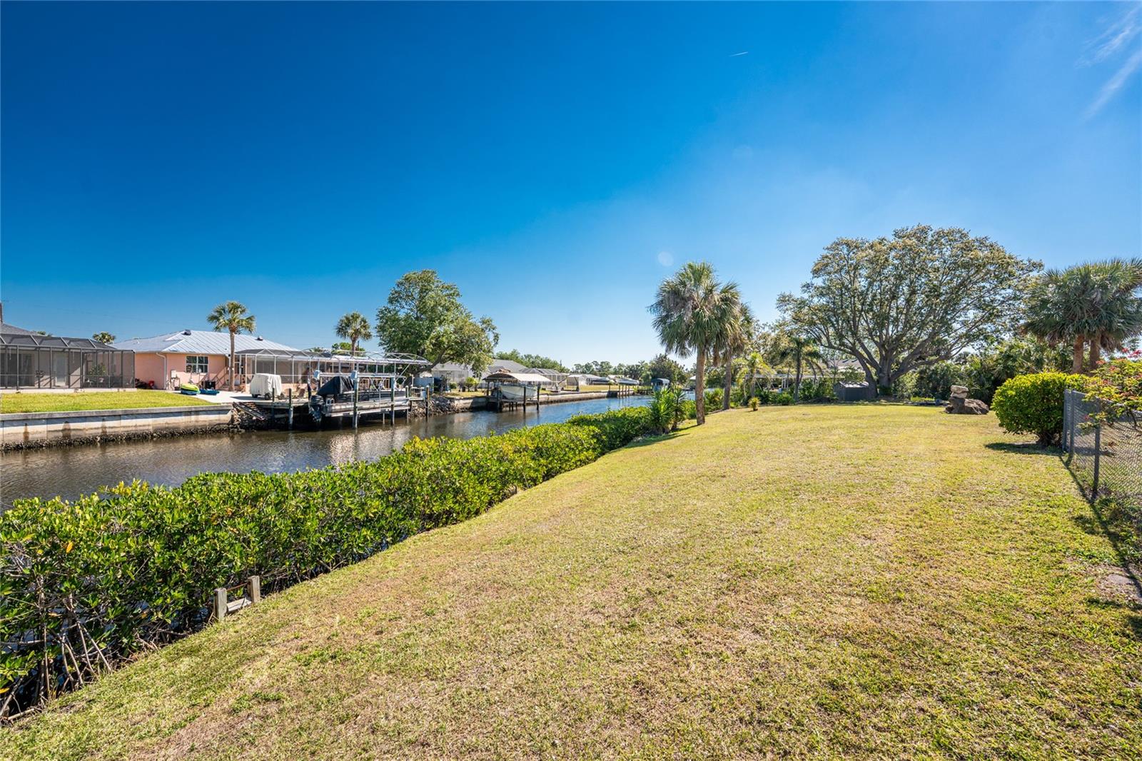 18584 ALPHONSE CIR, PORT CHARLOTTE, FL, 33948