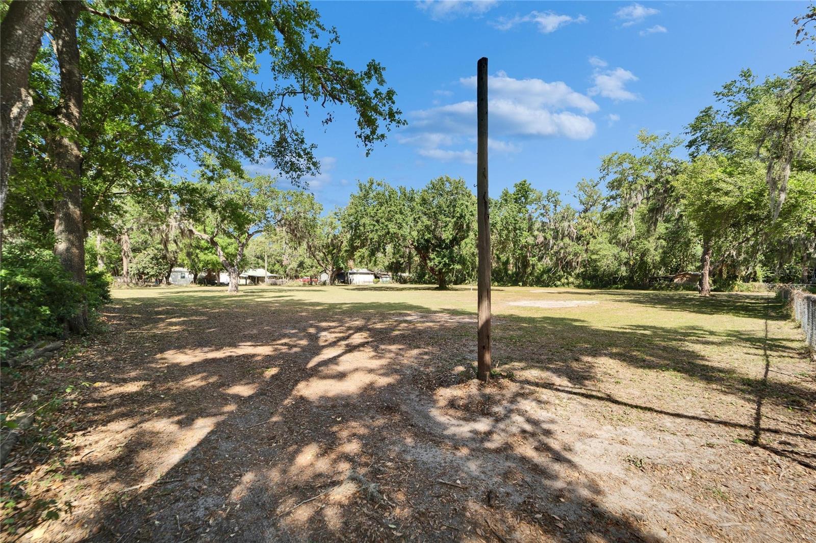 8209 EDISON RD, LITHIA, FL, 33547