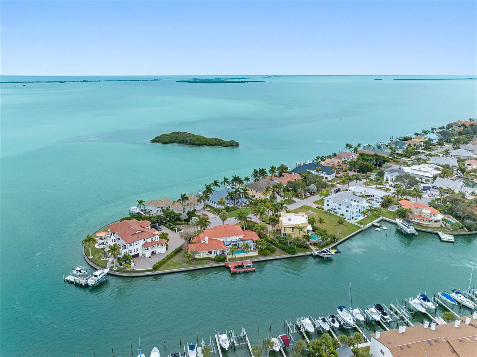1ST AVE S, ST PETERSBURG, FL, 33715
