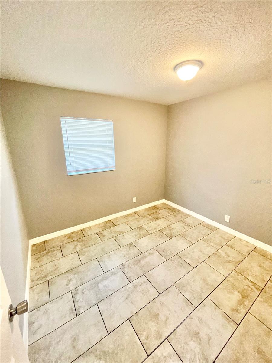 403 TERRY ST, WILDWOOD, FL, 34785