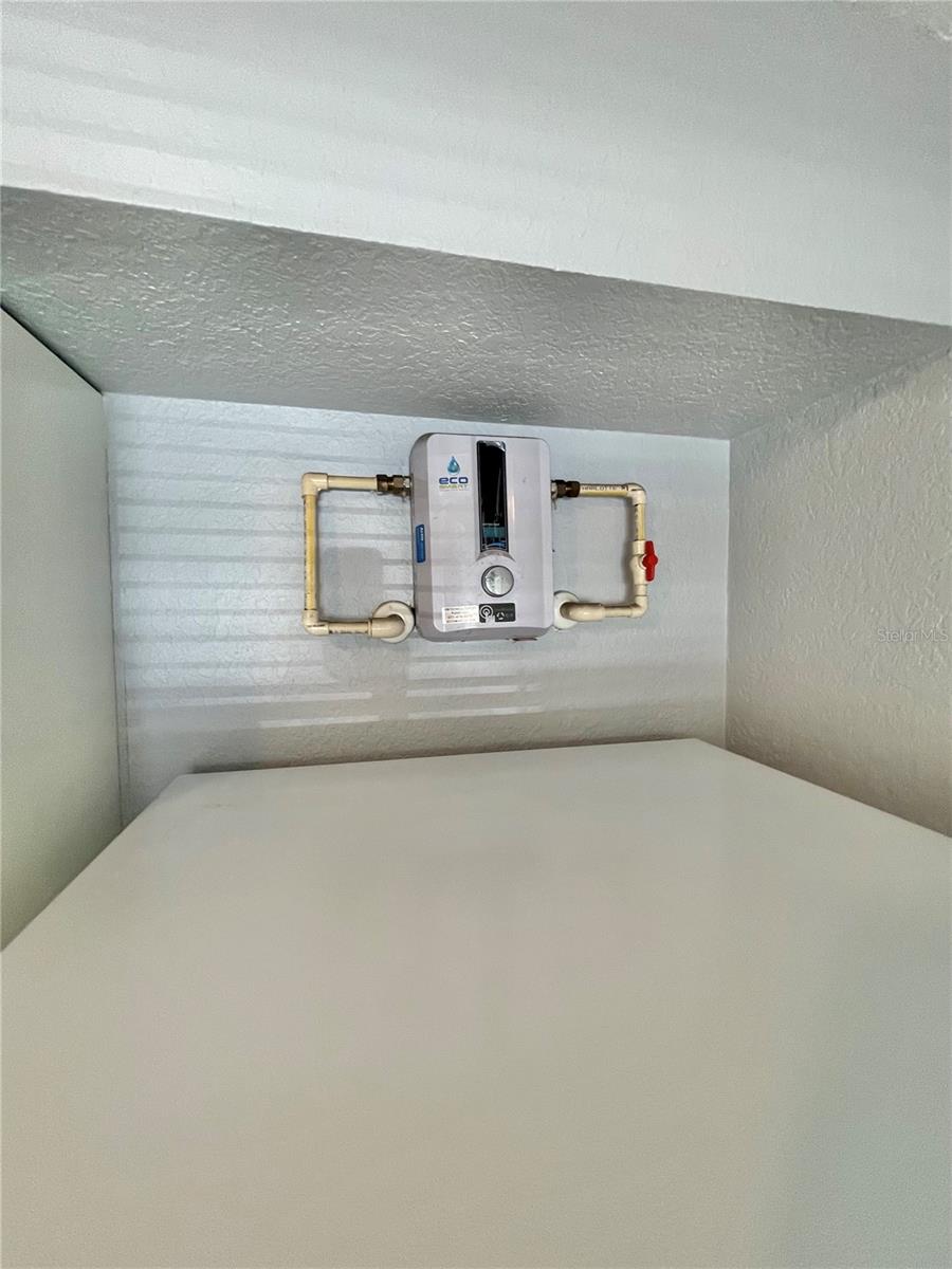 403 TERRY ST, WILDWOOD, FL, 34785
