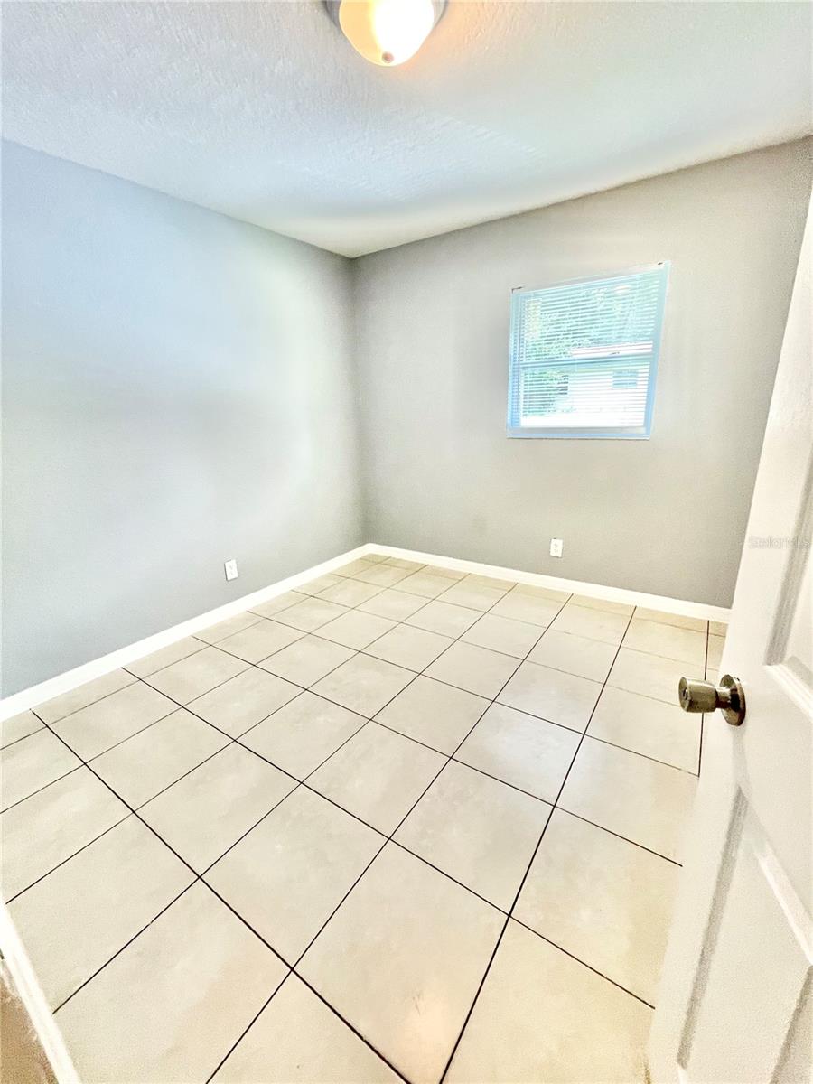 403 TERRY ST, WILDWOOD, FL, 34785
