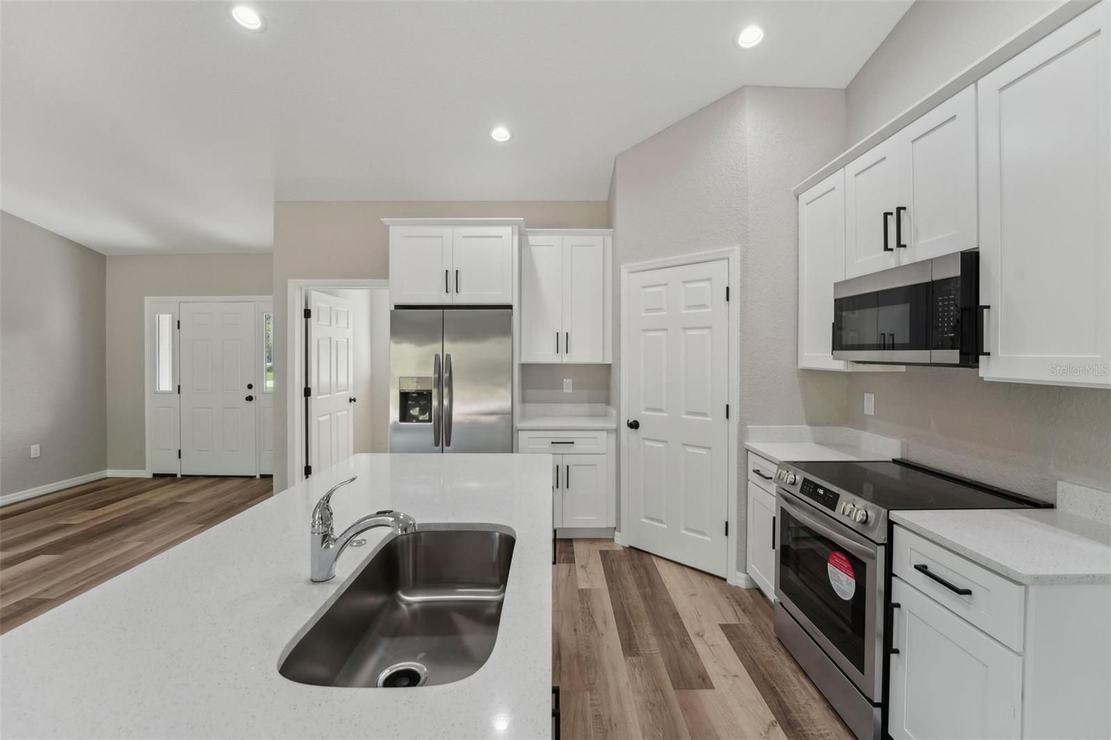 15409 COOT RD, WEEKI WACHEE, FL, 34614