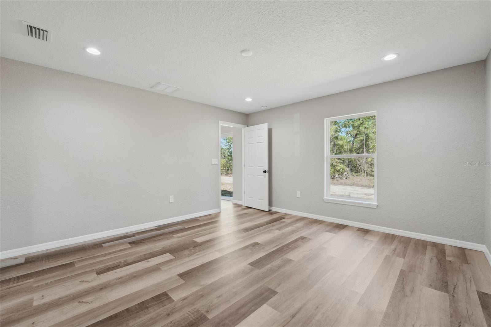 15409 COOT RD, WEEKI WACHEE, FL, 34614