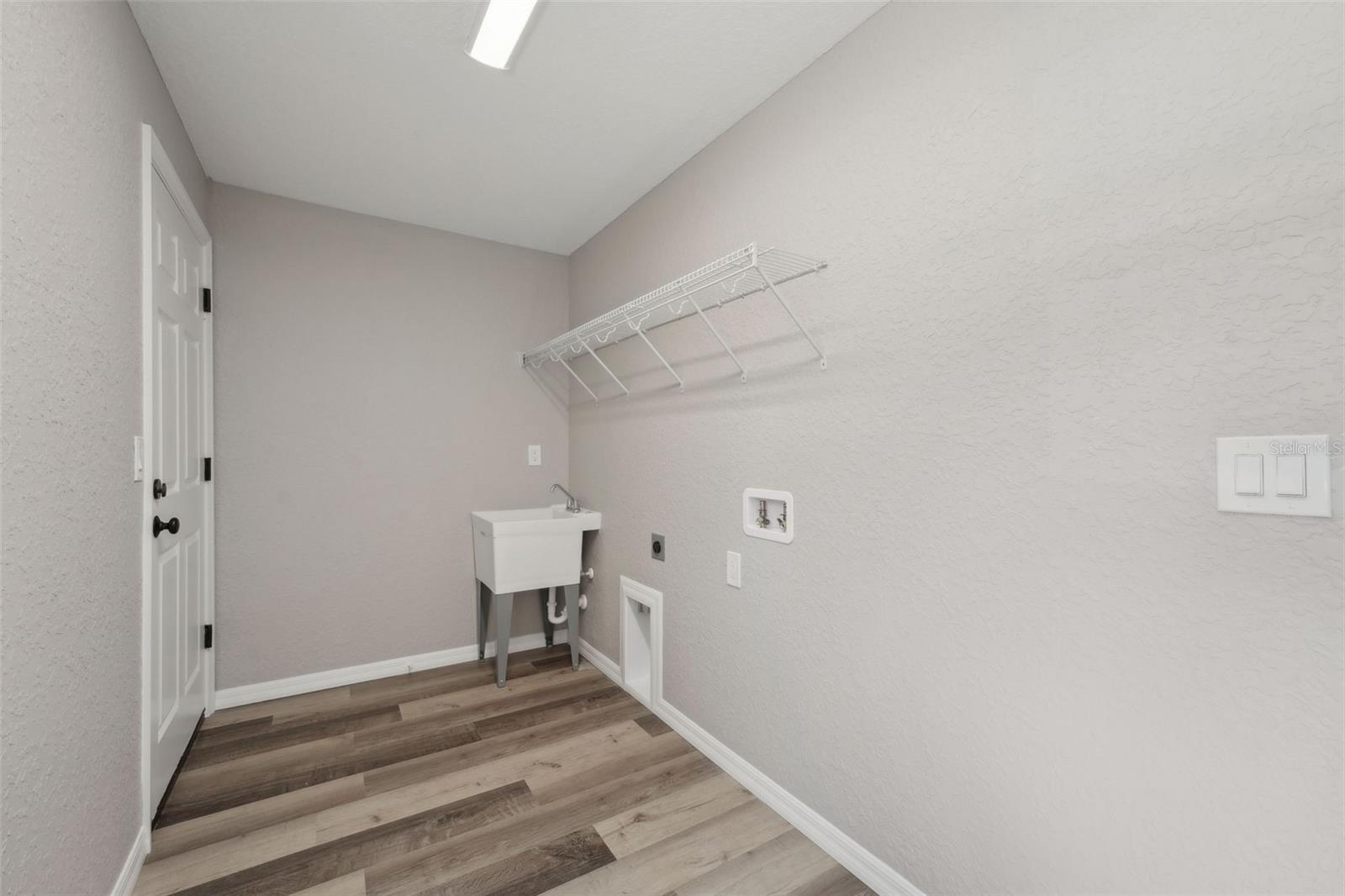 15409 COOT RD, WEEKI WACHEE, FL, 34614
