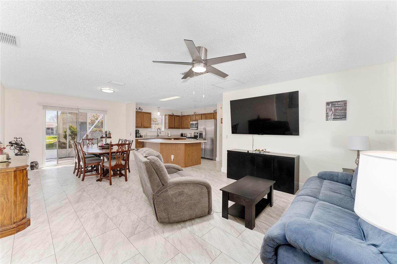 17951 SE 83RD PINELAND TER, THE VILLAGES, FL, 32162