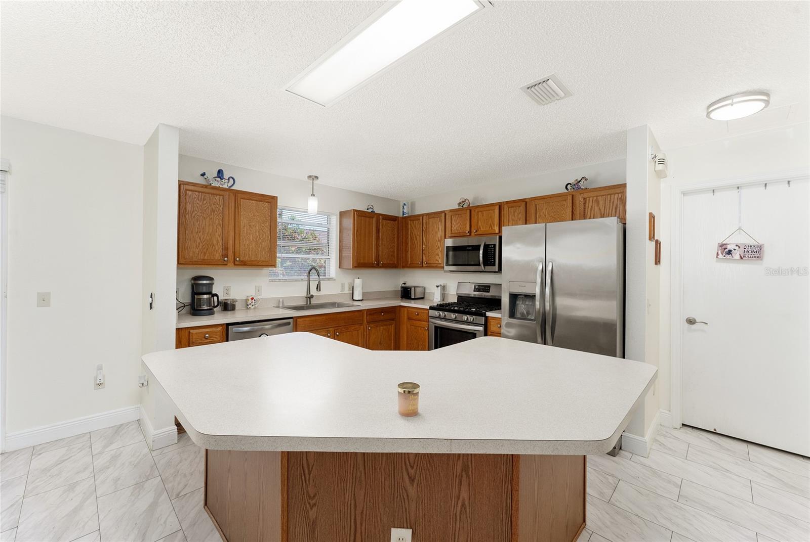 17951 SE 83RD PINELAND TER, THE VILLAGES, FL, 32162