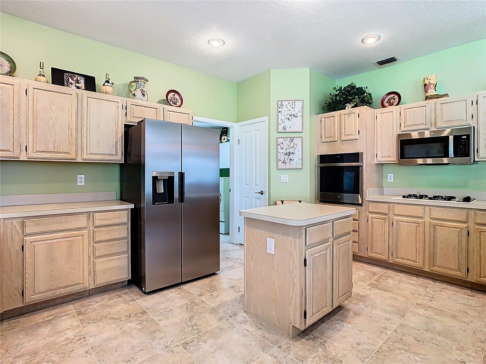28402 OPENFIELD LOOP, WESLEY CHAPEL, FL, 33543