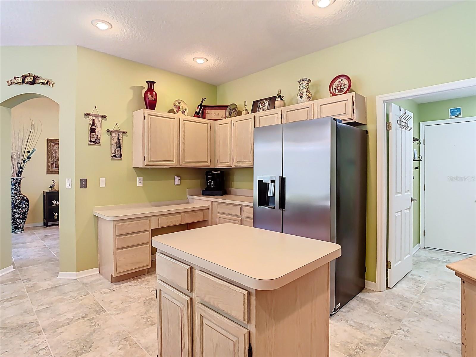 28402 OPENFIELD LOOP, WESLEY CHAPEL, FL, 33543