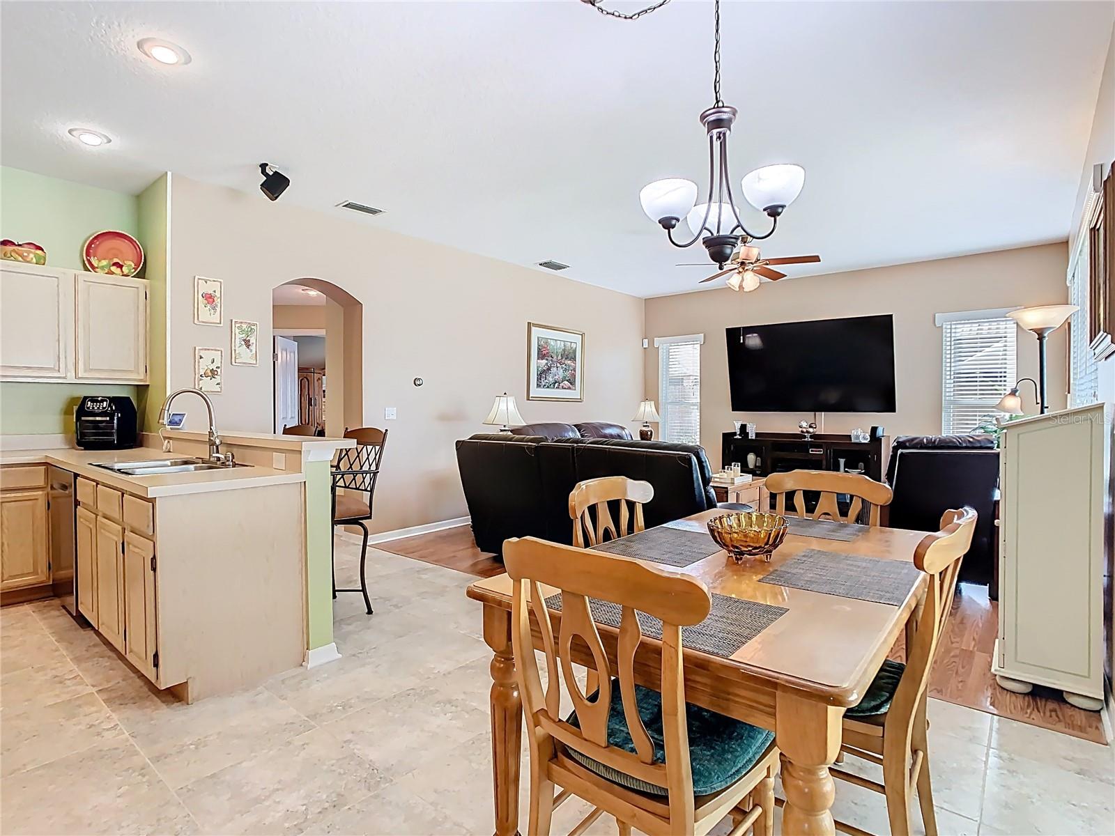 28402 OPENFIELD LOOP, WESLEY CHAPEL, FL, 33543