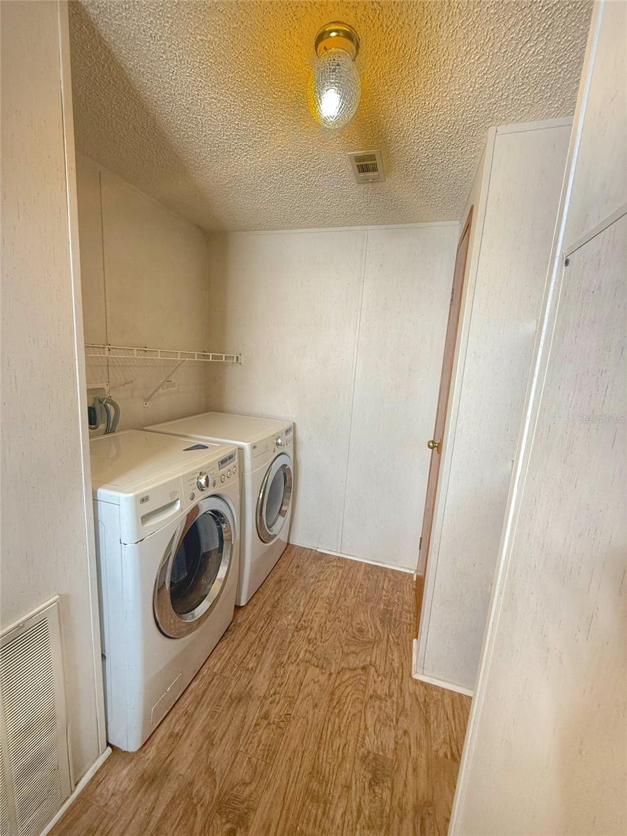15991 SE 258TH AVE RD, UMATILLA, FL, 32784