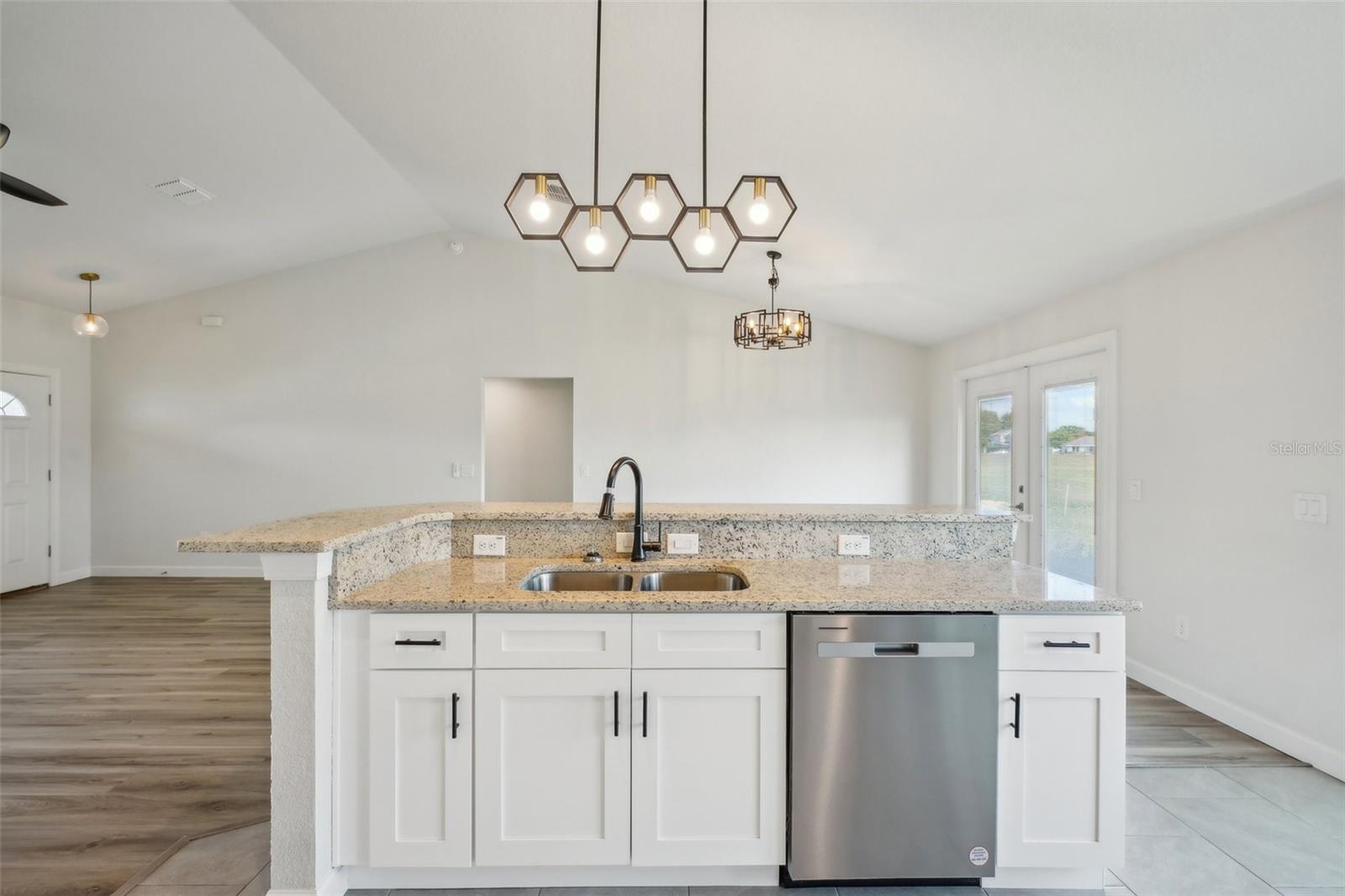 2575 SE 75TH BLVD, BUSHNELL, FL, 33513
