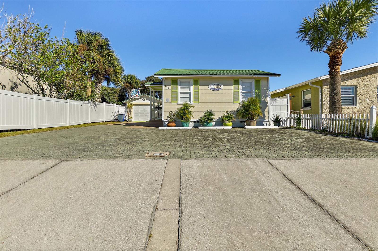 409 S DAYTONA AVE, FLAGLER BEACH, FL, 32136