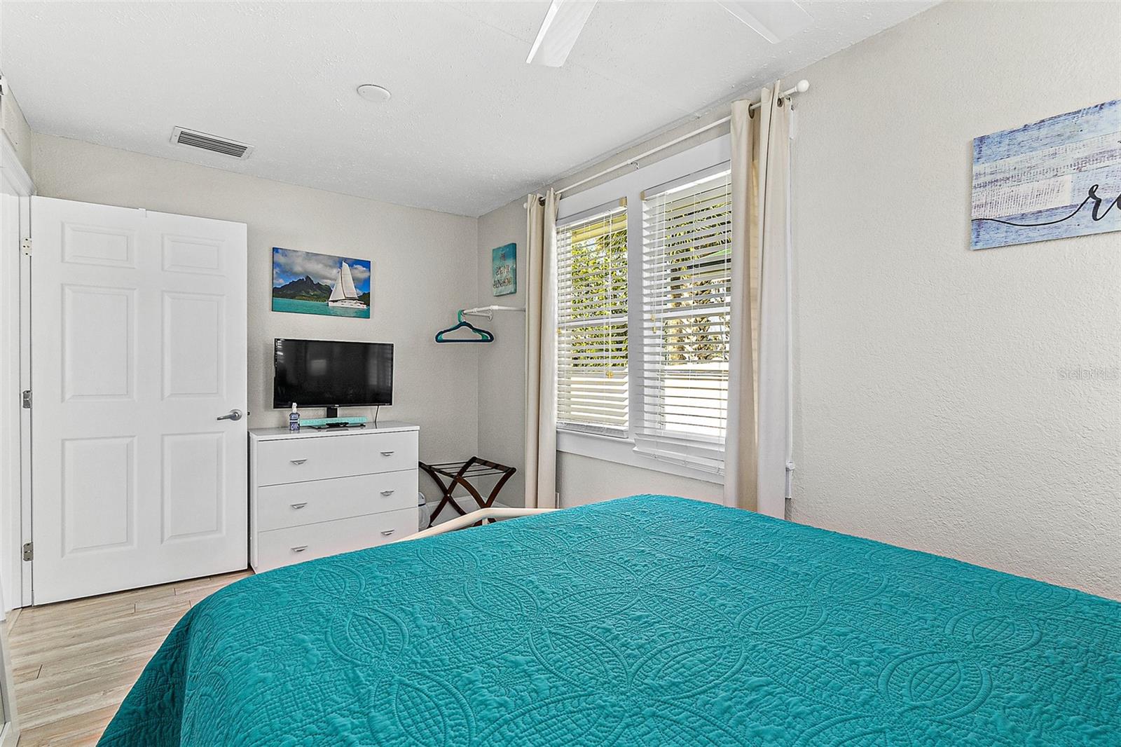 409 S DAYTONA AVE, FLAGLER BEACH, FL, 32136