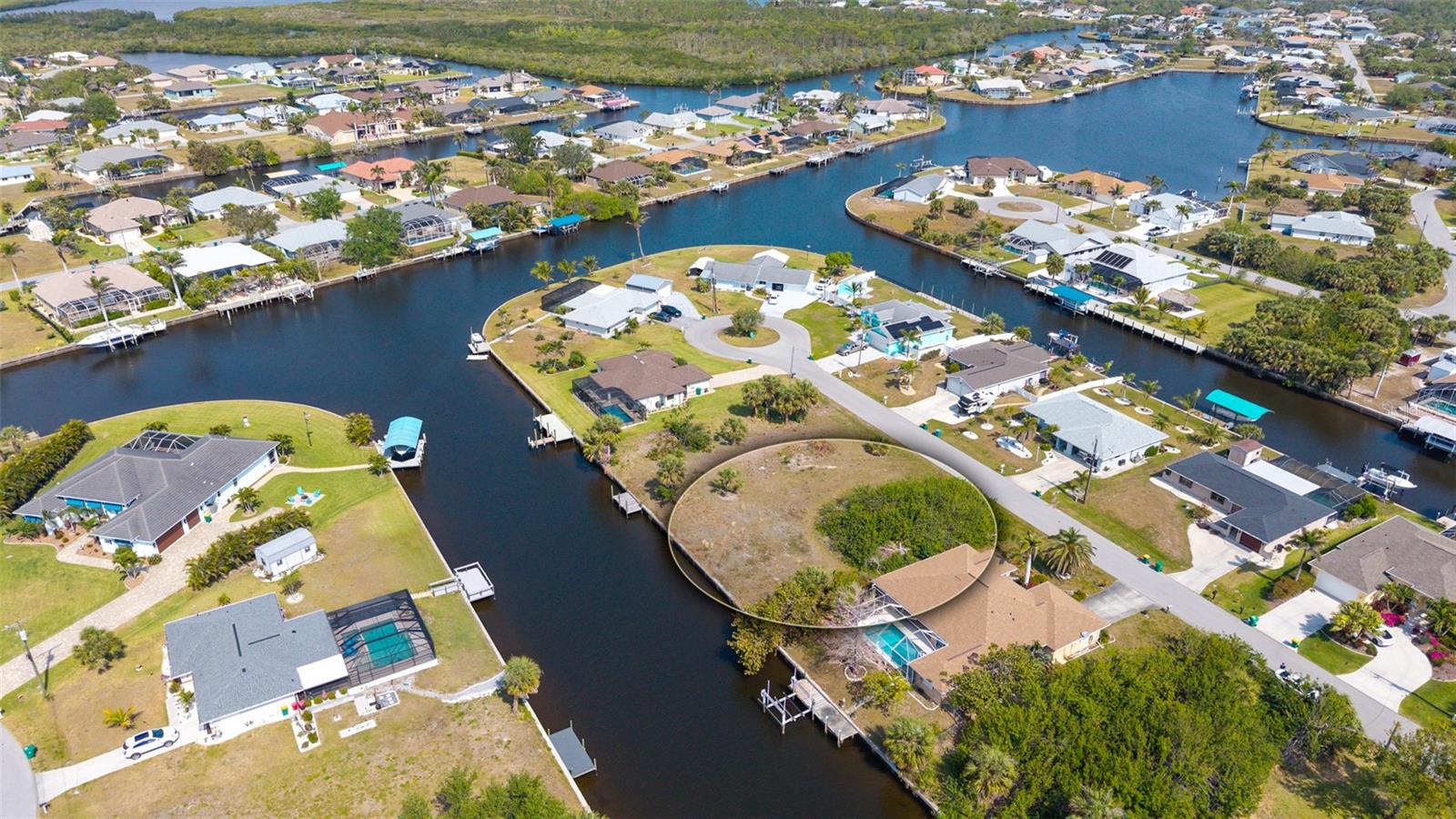 17117 CANARY LN, PORT CHARLOTTE, FL, 33948