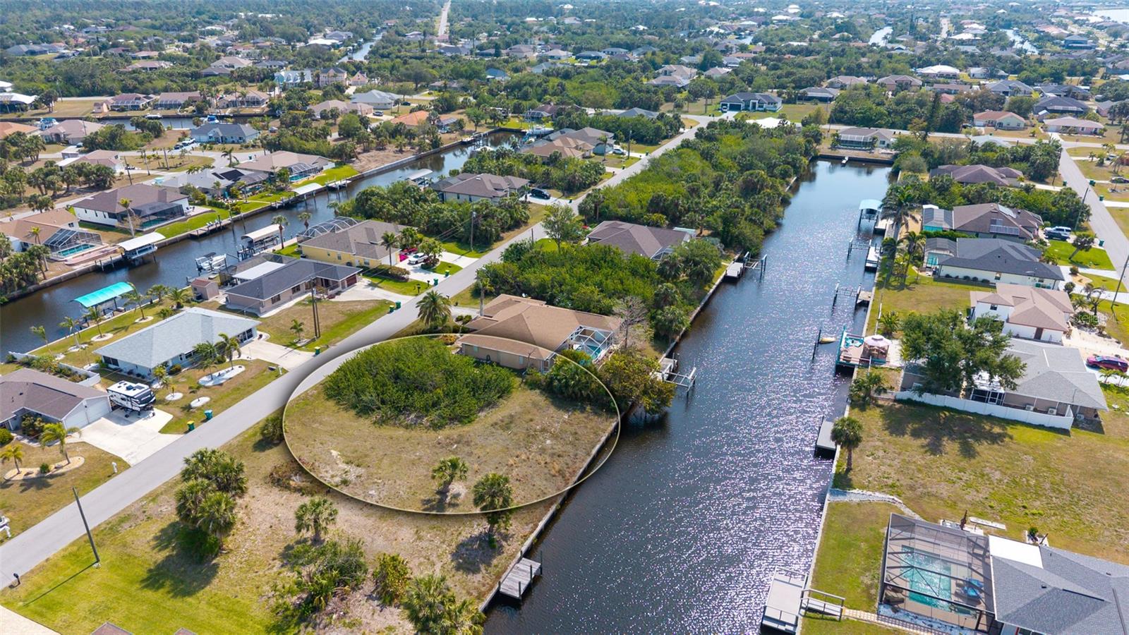 17117 CANARY LN, PORT CHARLOTTE, FL, 33948