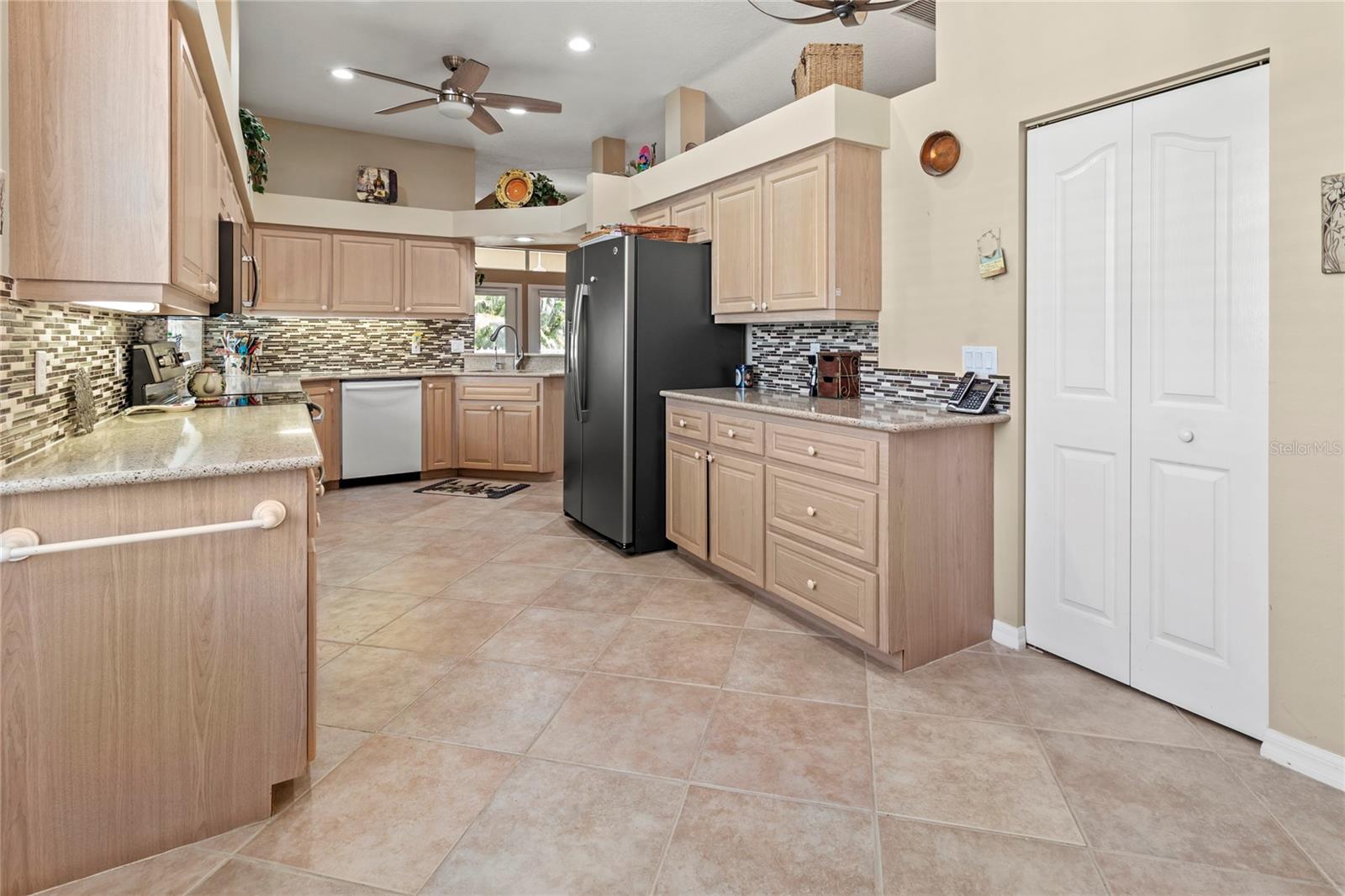 686 SILK OAK DR, VENICE, FL, 34293