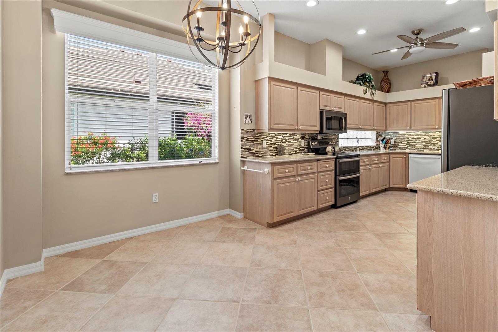 686 SILK OAK DR, VENICE, FL, 34293