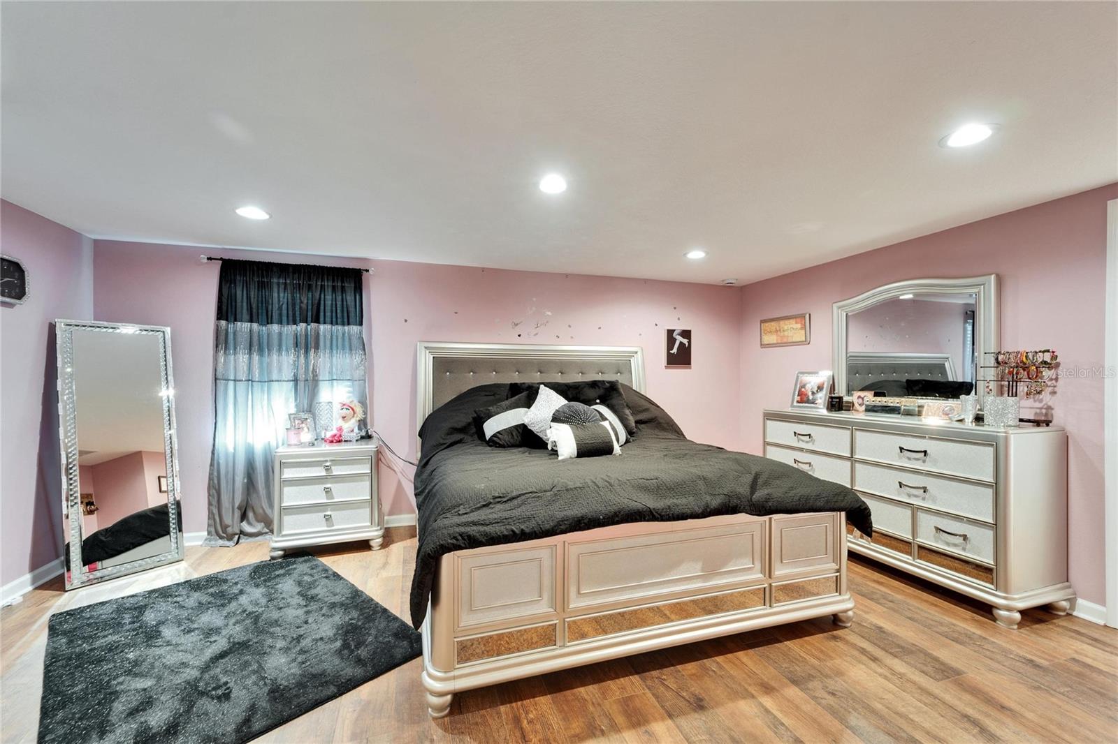 8211 EDISON RD, LITHIA, FL, 33547