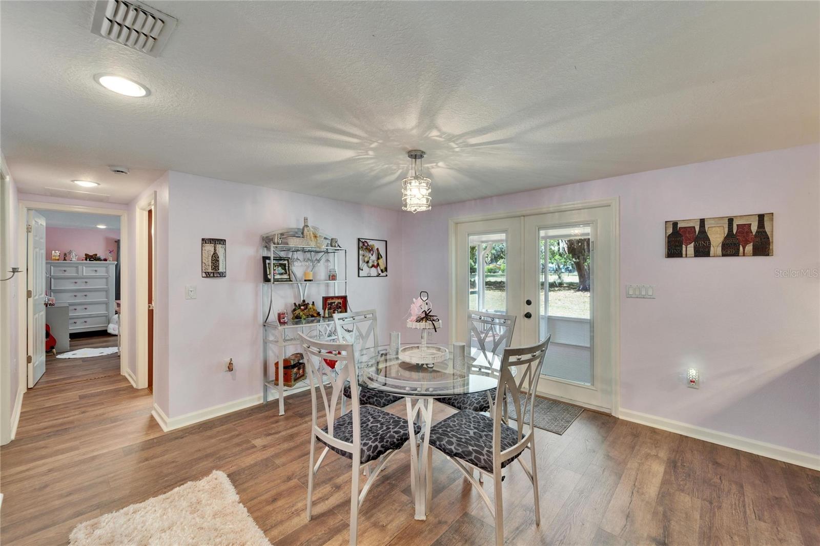 8211 EDISON RD, LITHIA, FL, 33547