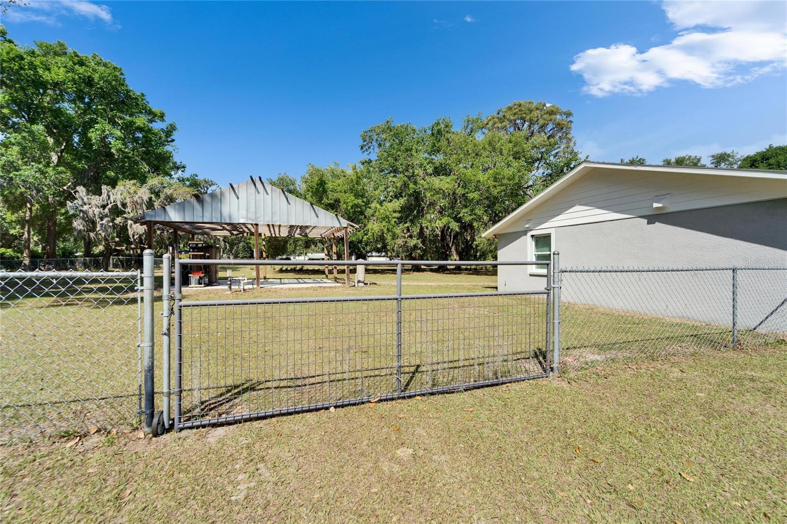 8211 EDISON RD, LITHIA, FL, 33547