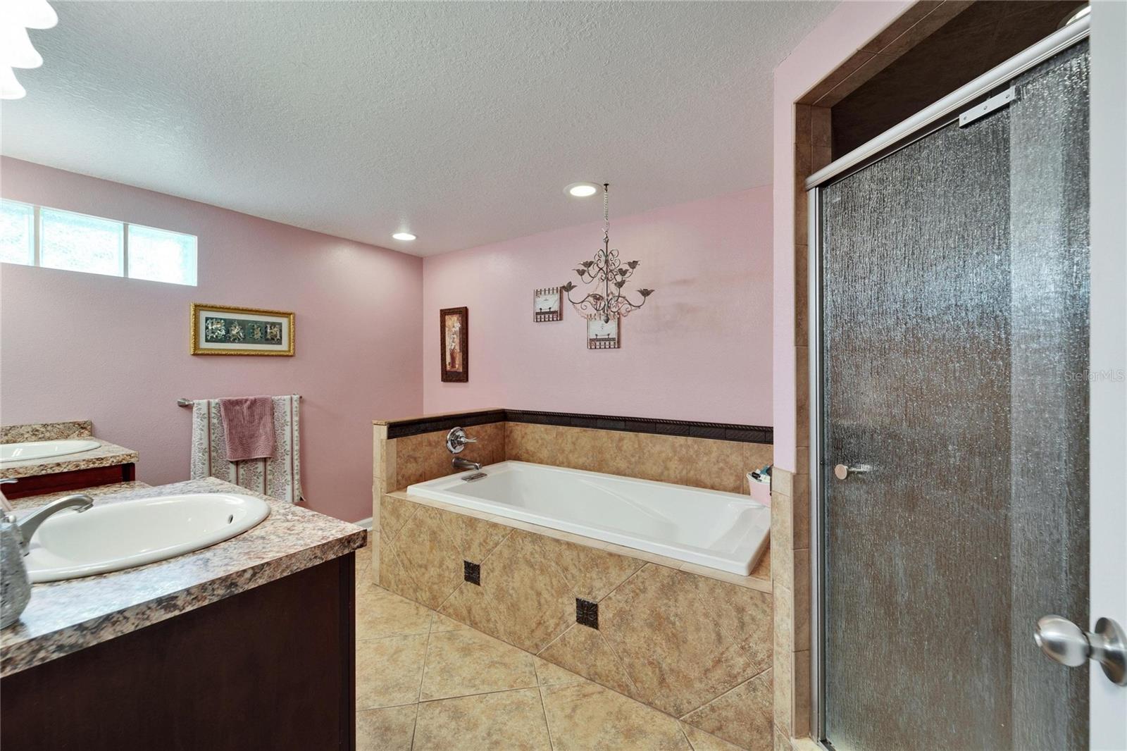 8211 EDISON RD, LITHIA, FL, 33547