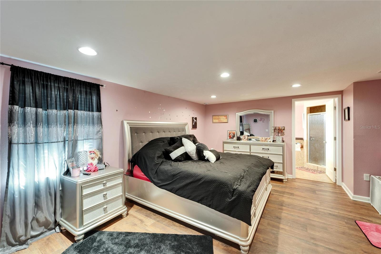 8211 EDISON RD, LITHIA, FL, 33547