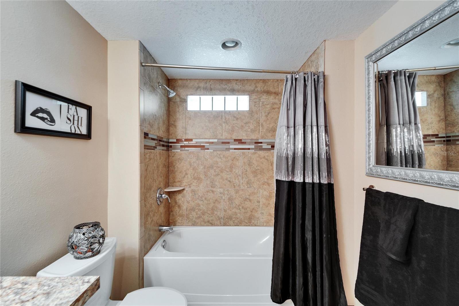 8211 EDISON RD, LITHIA, FL, 33547