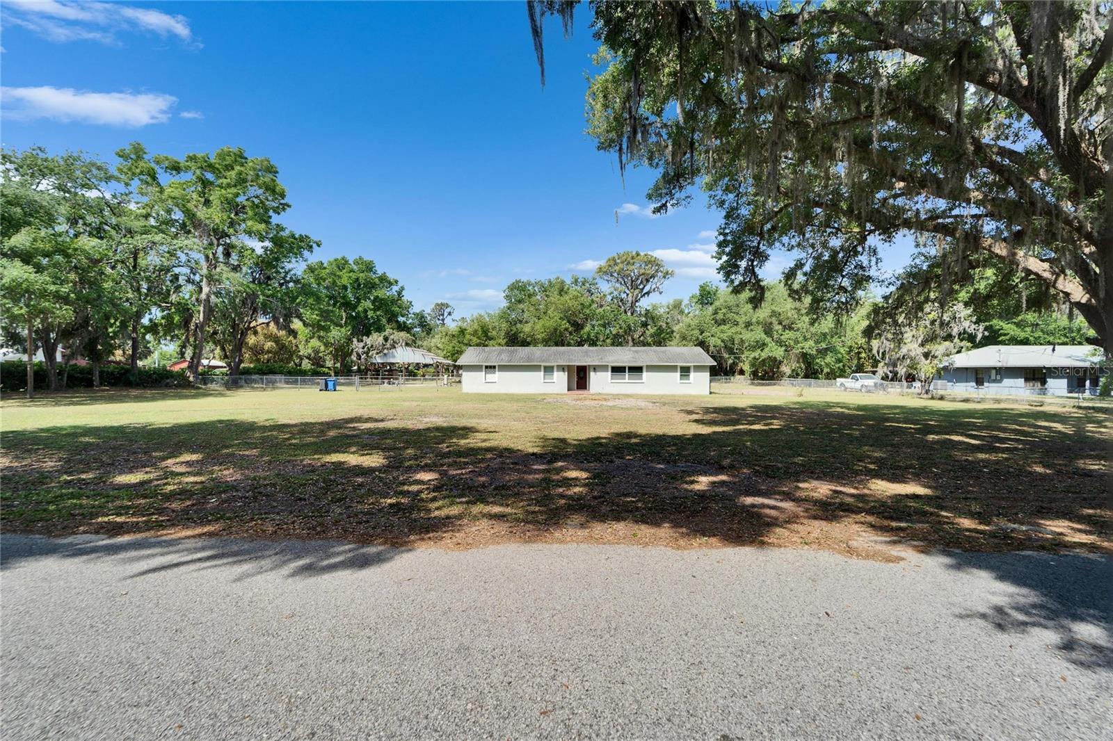 8211 EDISON RD, LITHIA, FL, 33547