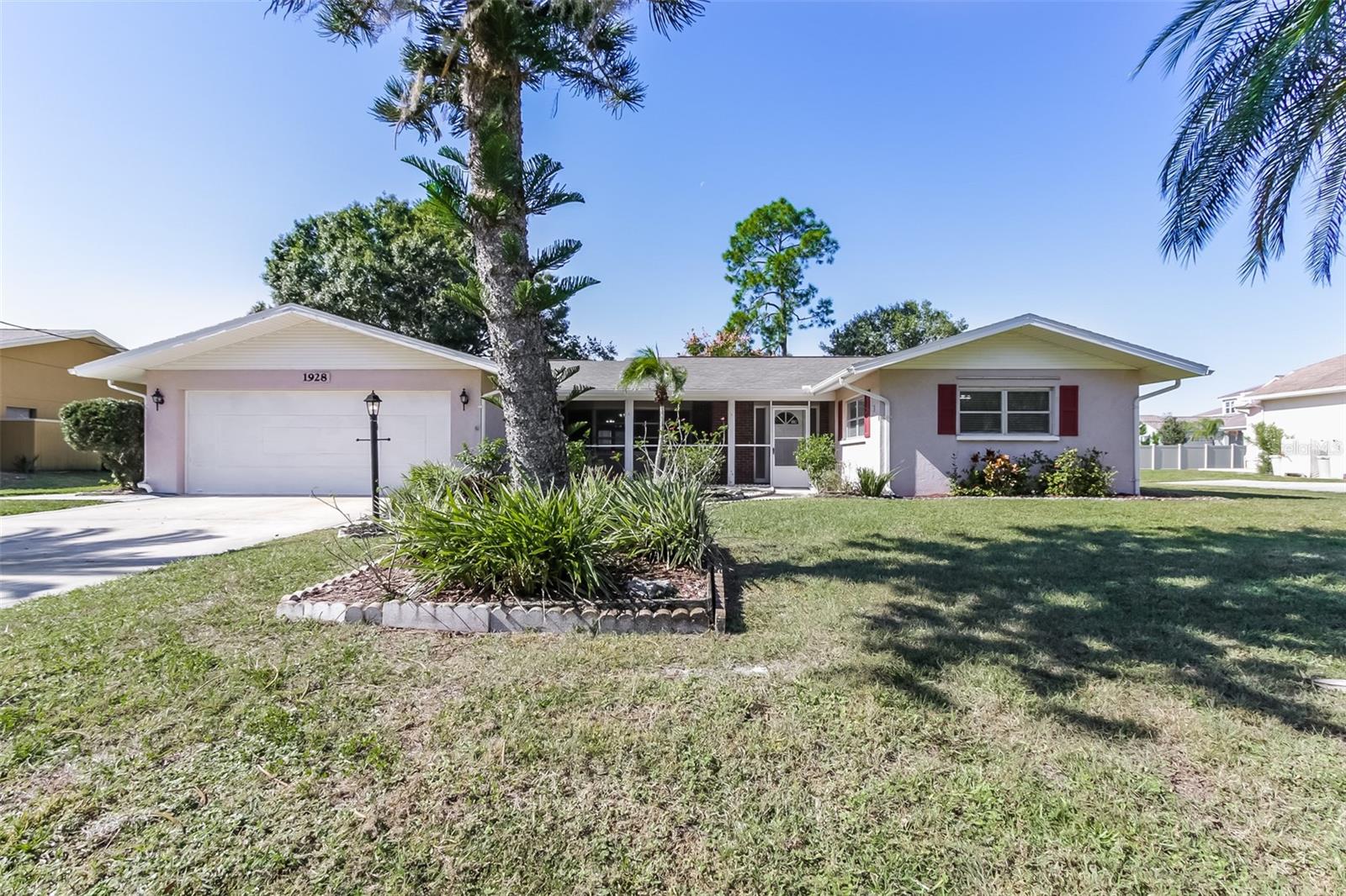 1928 E LEEWYNN DR, SARASOTA, FL, 34240