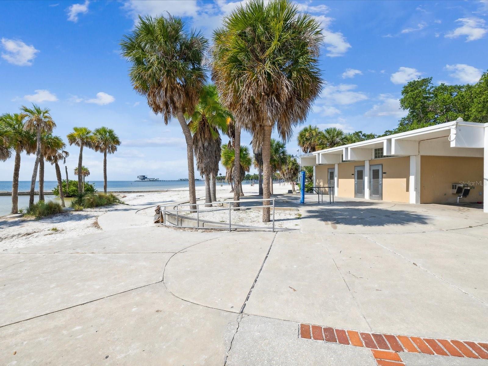 1666 N DAKOTA AVE NE, ST PETERSBURG, FL, 33703