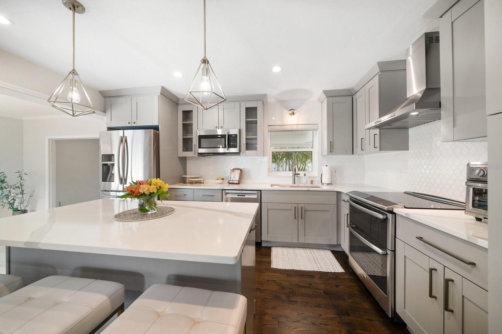 4322 S CLARK AVE, TAMPA, FL, 33611