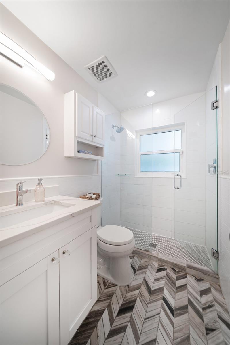 4322 S CLARK AVE, TAMPA, FL, 33611