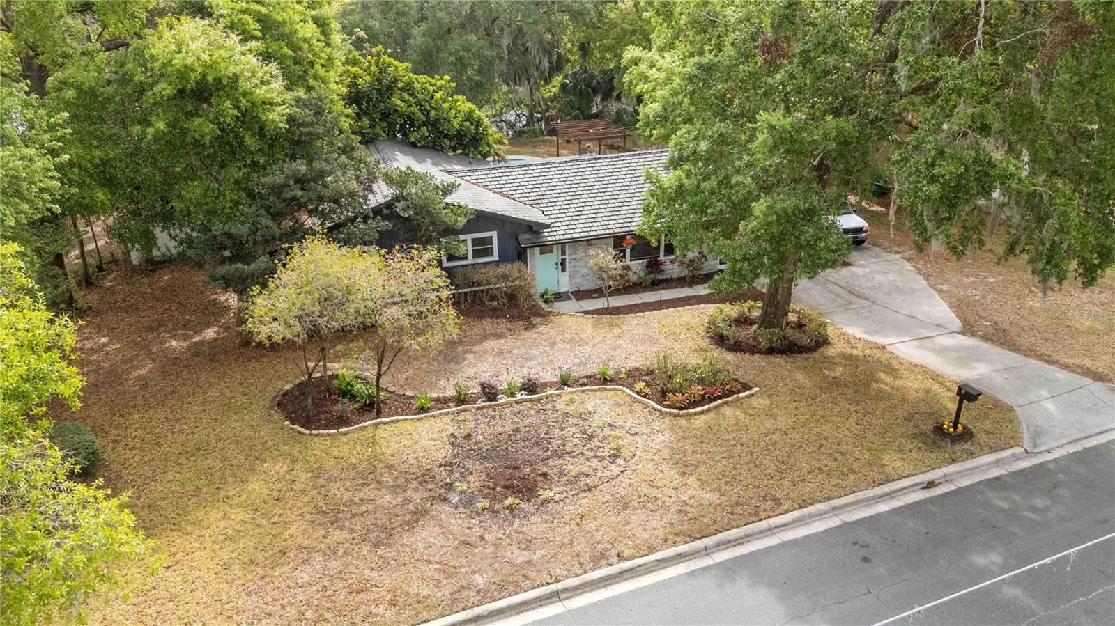 1850 HILLTOP DR, MOUNT DORA, FL, 32757