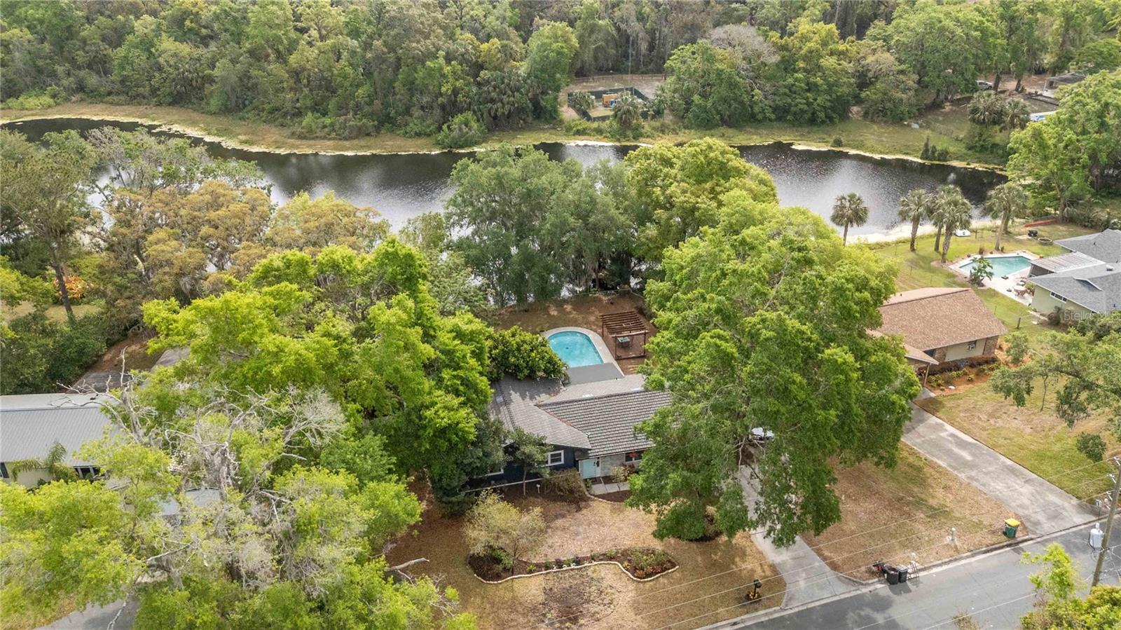 1850 HILLTOP DR, MOUNT DORA, FL, 32757