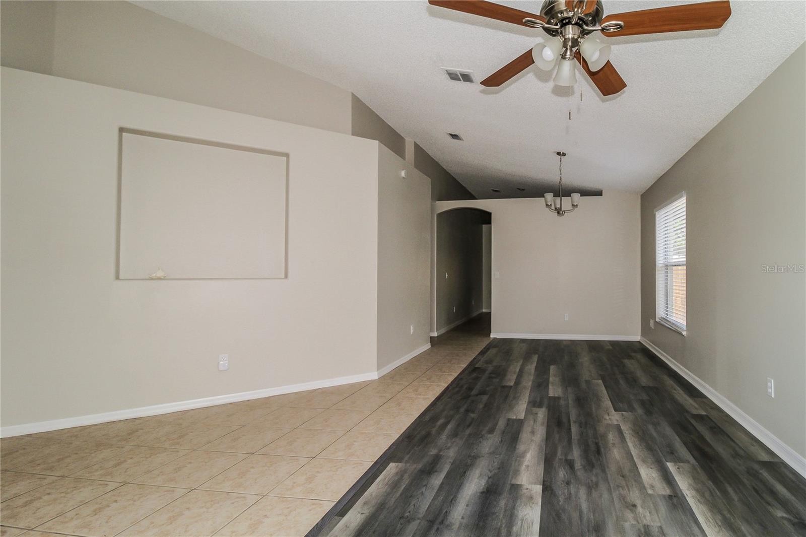 1820 OLIVIA CIR, APOPKA, FL, 32703