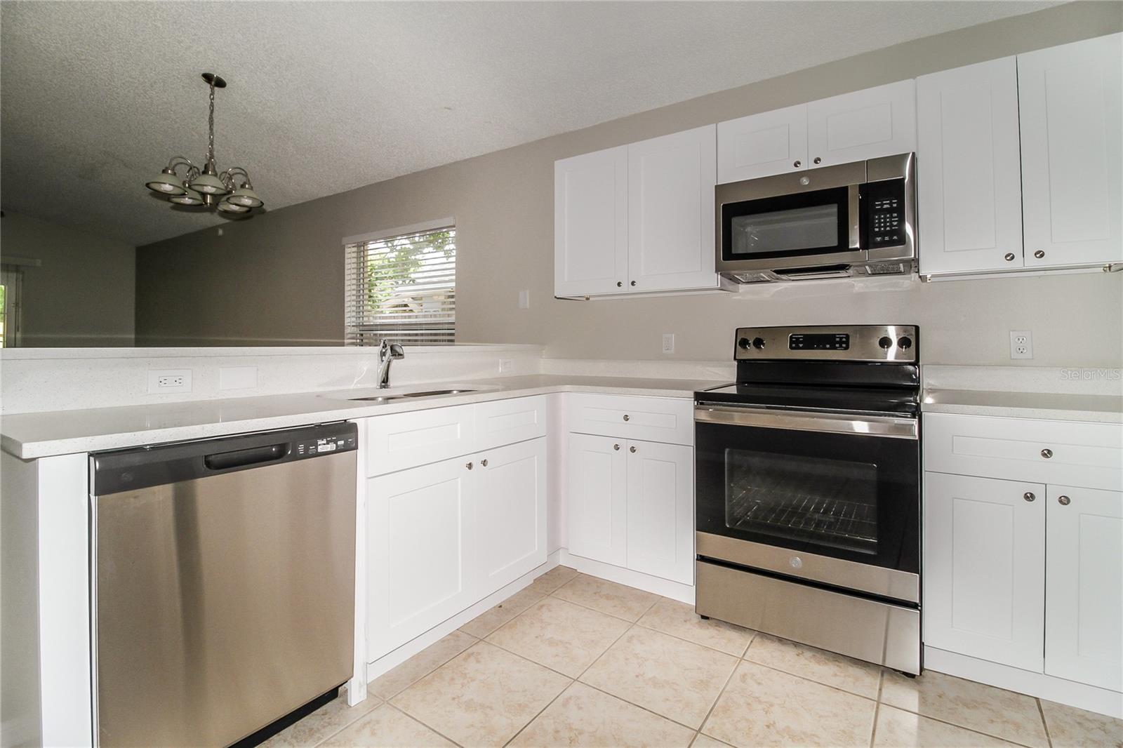 1820 OLIVIA CIR, APOPKA, FL, 32703