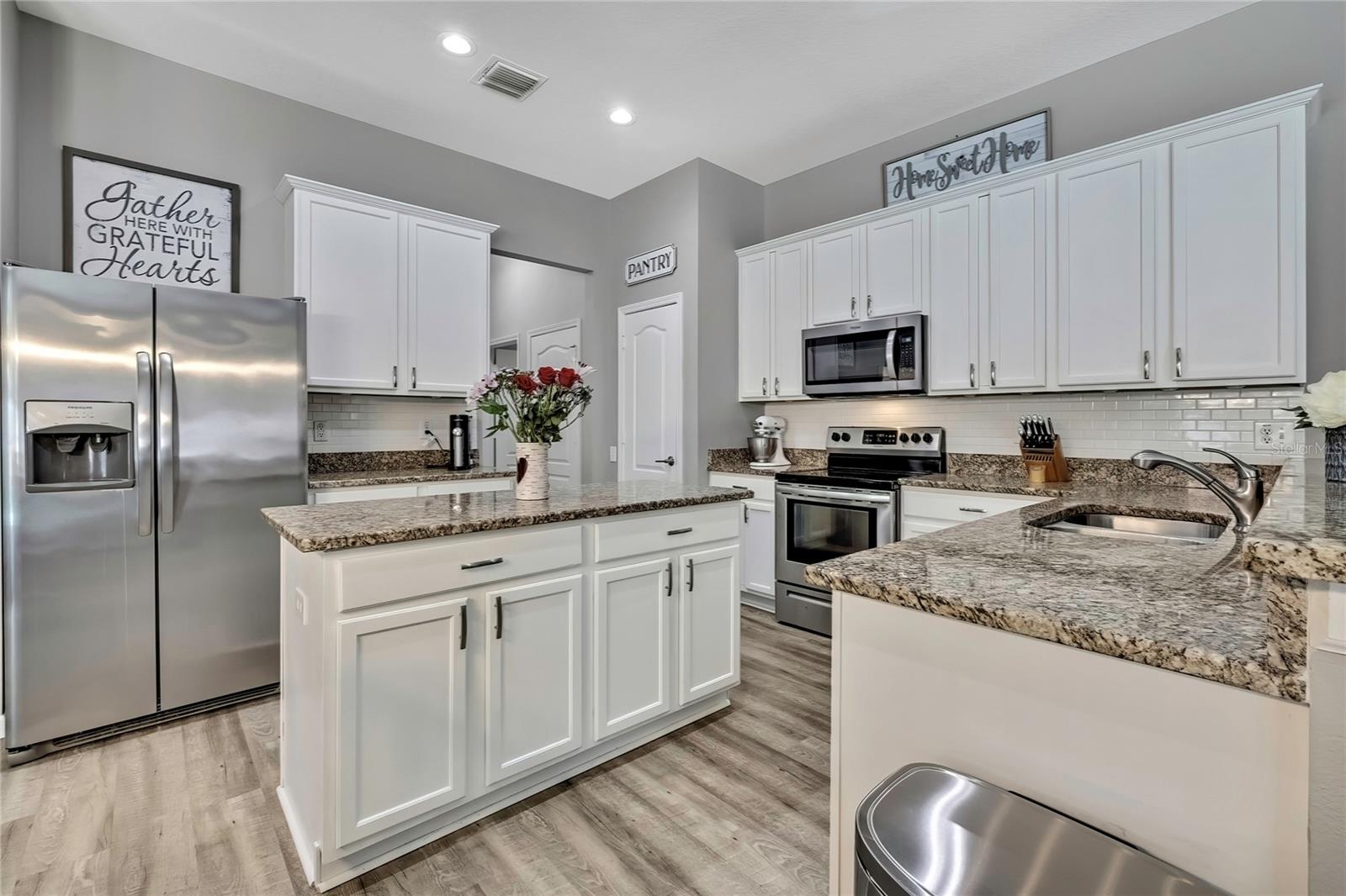 20751 RIVERFOREST DR, LAND O LAKES, FL, 34638