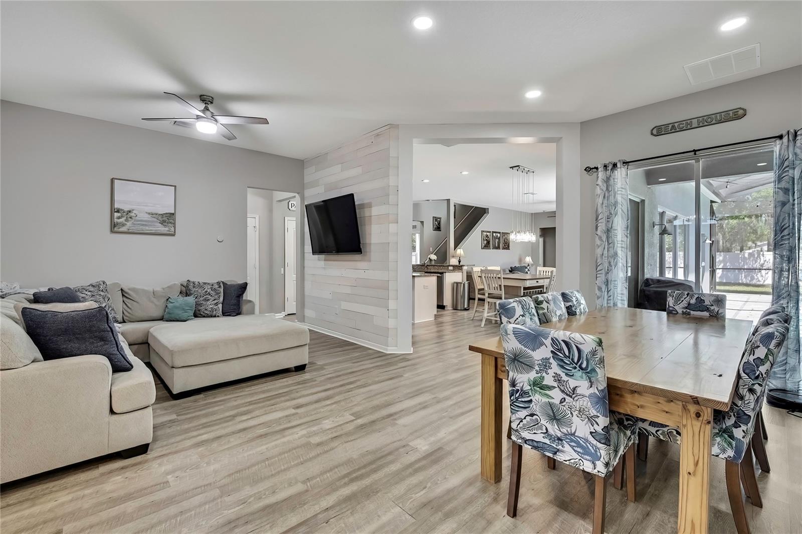 20751 RIVERFOREST DR, LAND O LAKES, FL, 34638