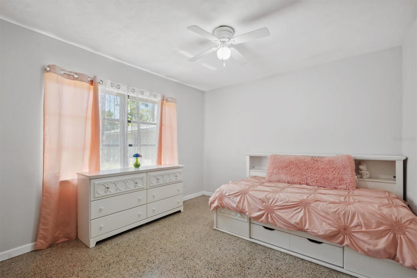 2410 NW AVENUE B, WINTER HAVEN, FL, 33880