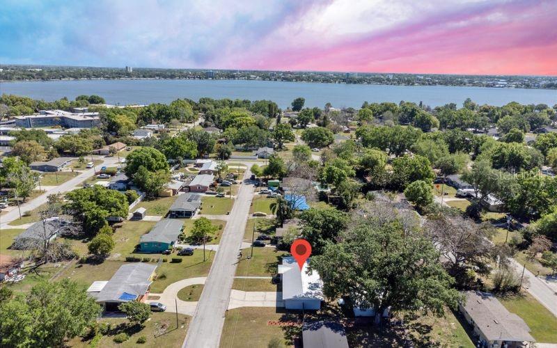 2410 NW AVENUE B, WINTER HAVEN, FL, 33880