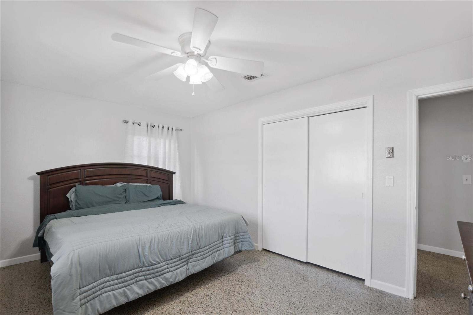 2410 NW AVENUE B, WINTER HAVEN, FL, 33880