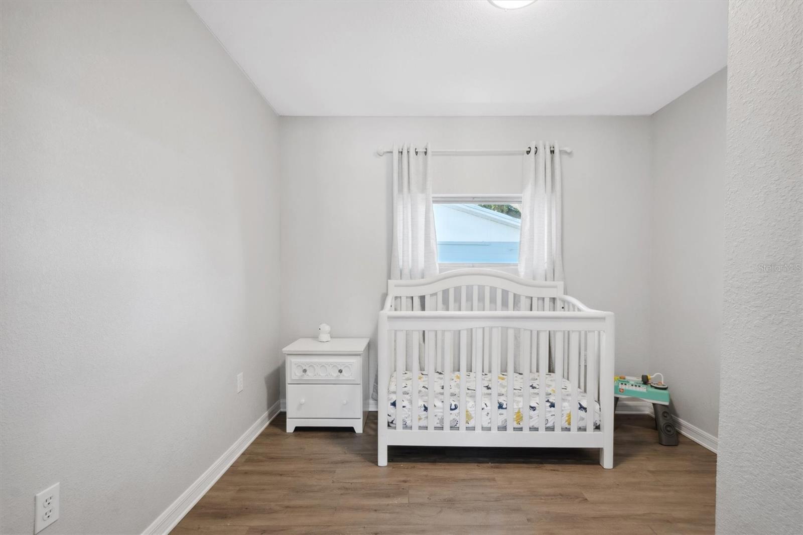 2410 NW AVENUE B, WINTER HAVEN, FL, 33880