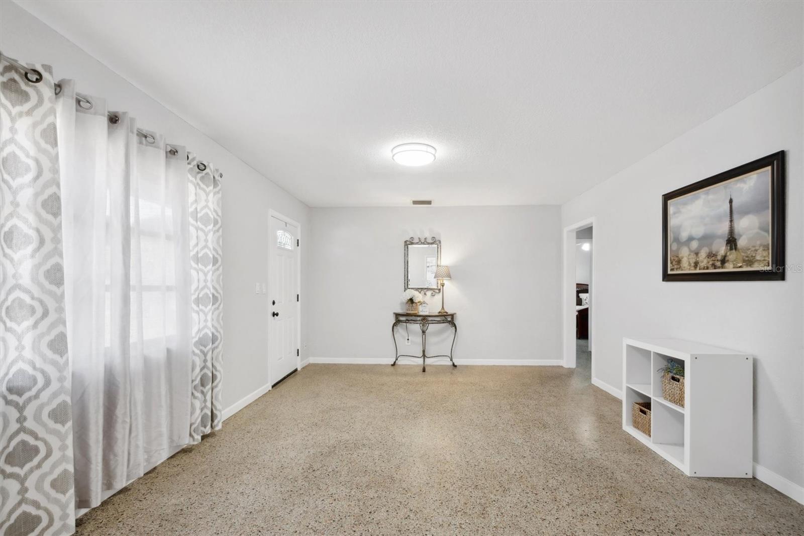 2410 NW AVENUE B, WINTER HAVEN, FL, 33880