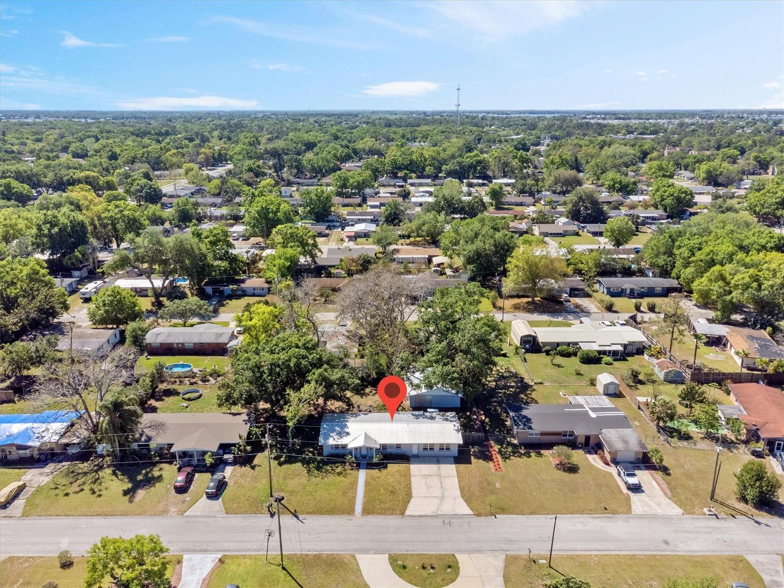 2410 NW AVENUE B, WINTER HAVEN, FL, 33880