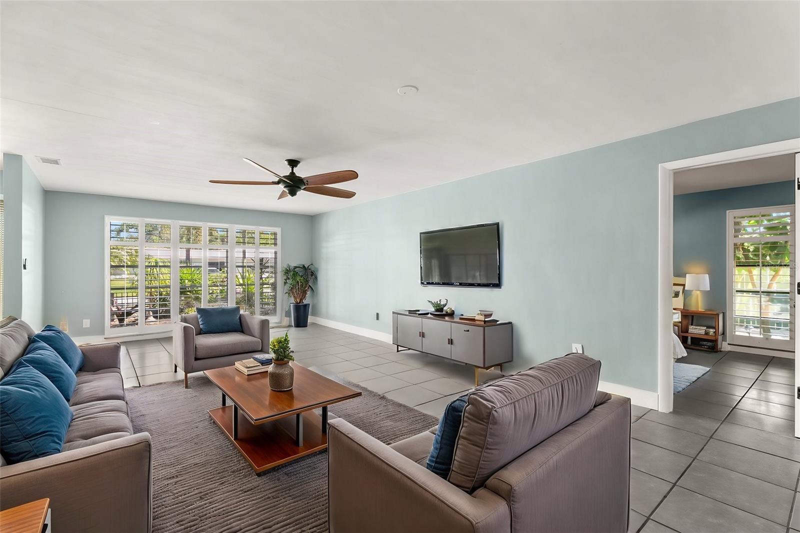 14806 CROWN DR, LARGO, FL, 33774